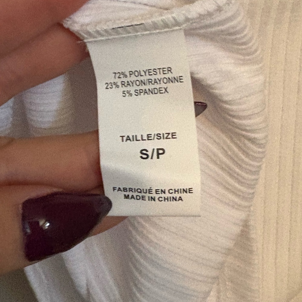 Suzy Shier Tie Front Tank NWT Size S - Picture 5 of 5